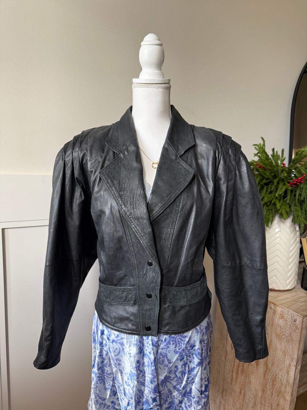 G-III Cropped Leather Jacket